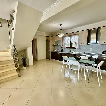 וילה Villas Hanioti חניוטי