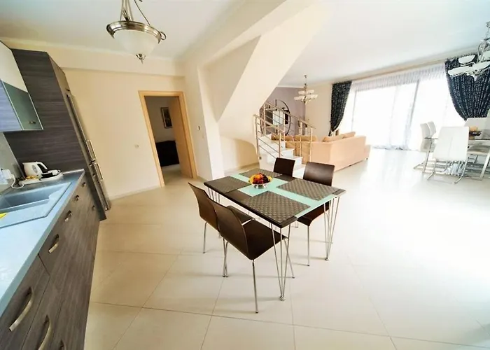 Villas Hanioti Villa