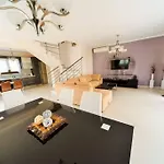 Villas Hanioti Villa *