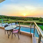 Villas Hanioti * Hanioti