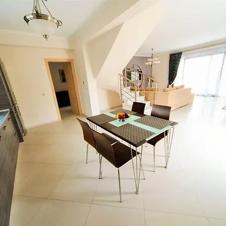 Villas Hanioti Villa