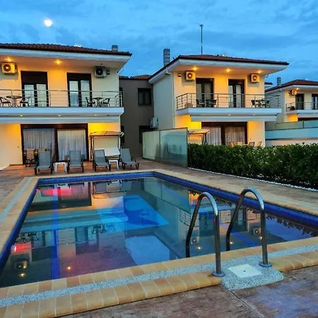 Villas Hanioti Villa *