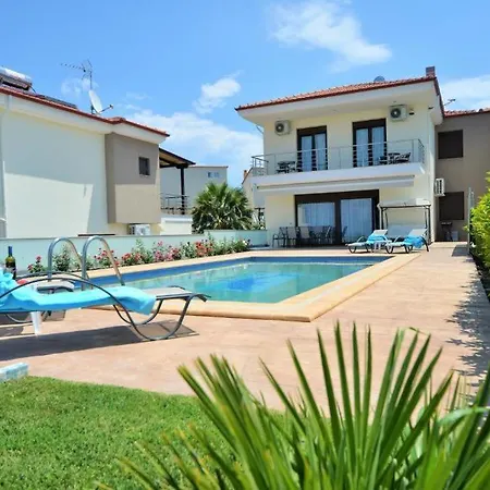 Villa Villas Hanioti *