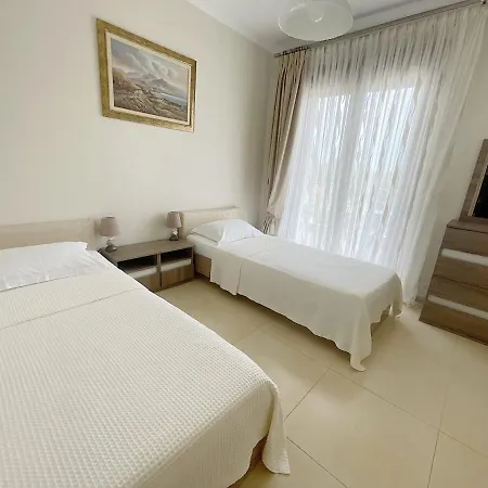 Villas Hanioti